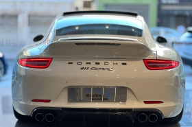 Porsche - 911 Carrera